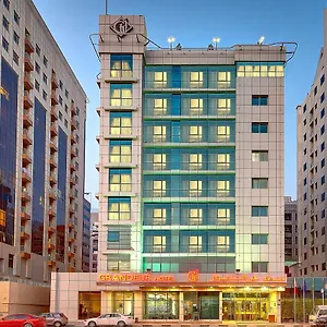 מלון Grandeur Al Barsha ****