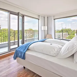 Pestana Tiergarten מלון