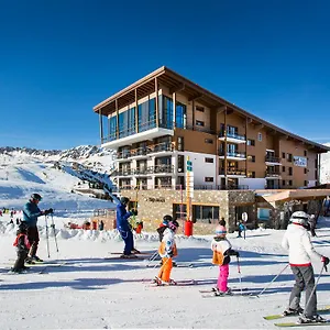 https://hotel-taj-i-mah.hotels-rhonealpes.com